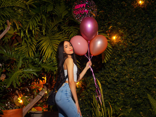 KendallParker - Live porn &amp; sex cam - 24519389