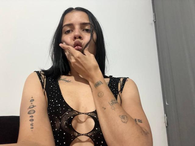 KaylinJulithe - Live porn &amp; sex cam - 24523357