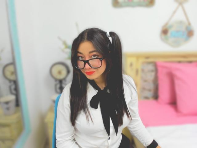 Genesiss - פורנו בשידור חי ומצלמת סקס - 24524981