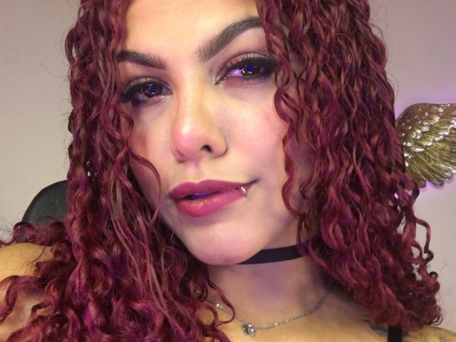 CumLovingSquirter - Live Sex Cam - 24525453