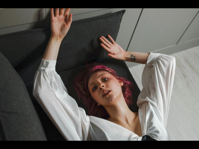 Madeline-Extasy - Live porn &amp; sex cam - 24526629