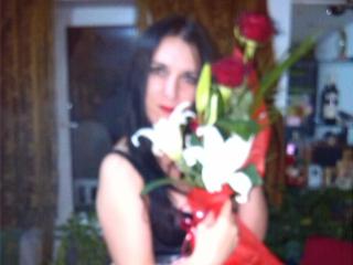 TesDesiresX - online chat x with a well built Gorgeous lady 