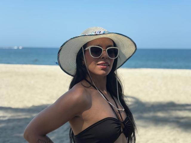 SalmaSoto - Live porn &amp; sex cam - 24528677