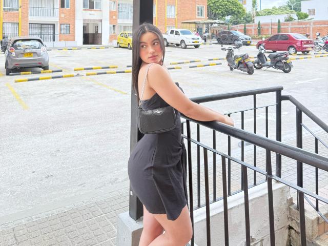 MiiaPalmer - Live sex cam - 24532753