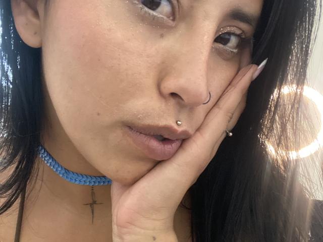 ElizabethMacy - Élő pornó és szexkamera - 24536685