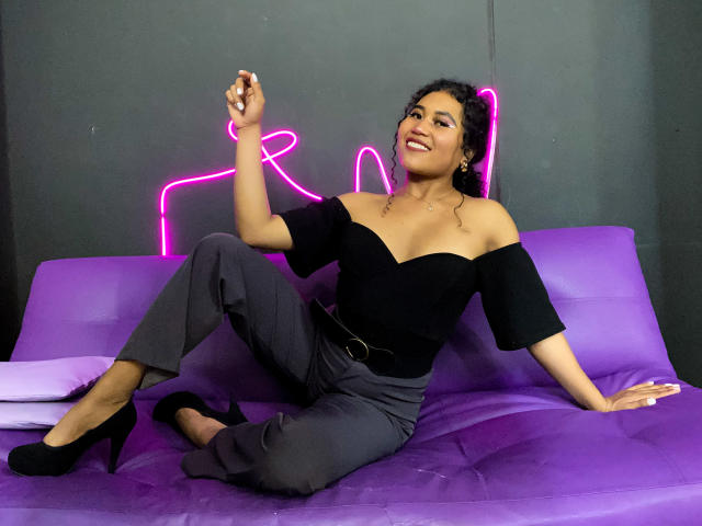 SophieSonyas - Live sexe cam - 24541421