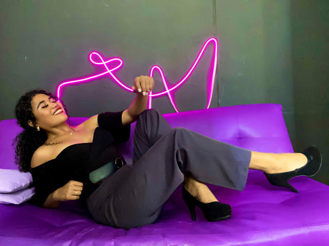 SophieSonyas - 라이브 포르노 &amp; 섹스 캠 - 24541525