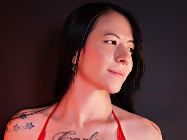 SarahLuvv - сексуальная веб-камера в реальном времени - 24542549