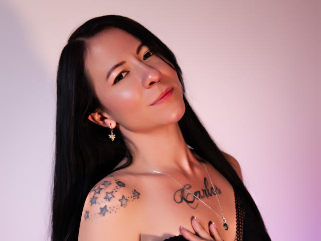 SarahLuvv - сексуальная веб-камера в реальном времени - 24542569