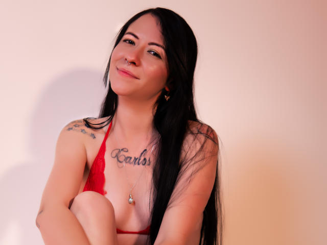 SarahLuvv - Live porn &amp; sex cam - 24542585