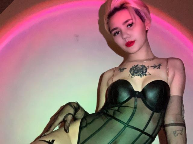 EmmBella - Sexe cam en vivo - 24543825