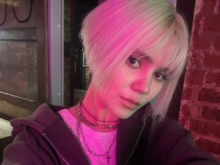 EmmBella - Live porn &amp; sex cam - 24543833