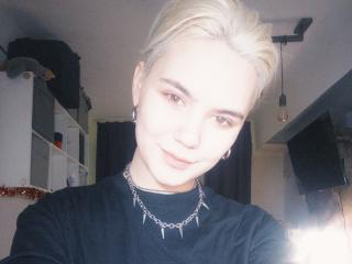 EmmBella - Live porn &amp; sex cam - 24543849