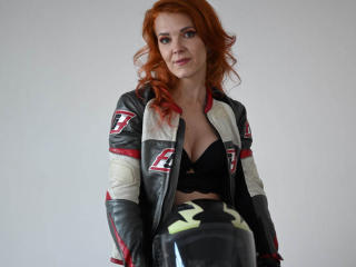 GingerLizzi - сексуальная веб-камера в реальном времени - 24546981