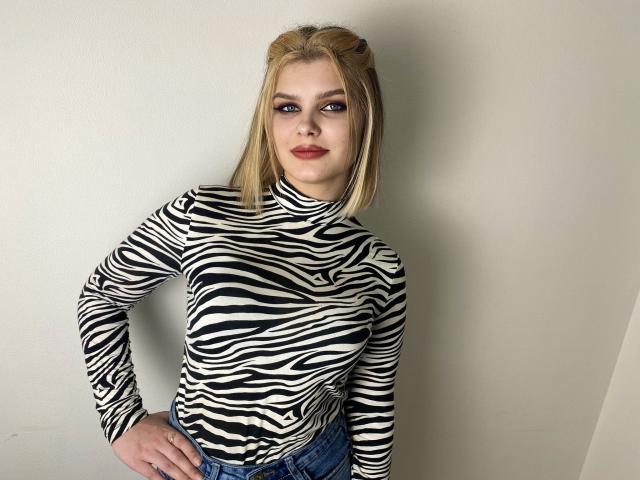 Meddi - Live porn &amp; sex cam - 24547917