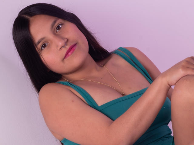 MelanieGates - Live porn &amp; sex cam - 24559141