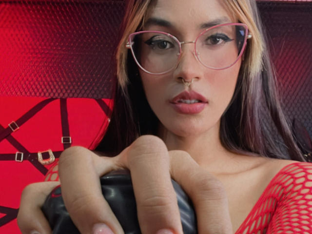 MelisaSavino - Porno na żywo i seks kamera - 24562233