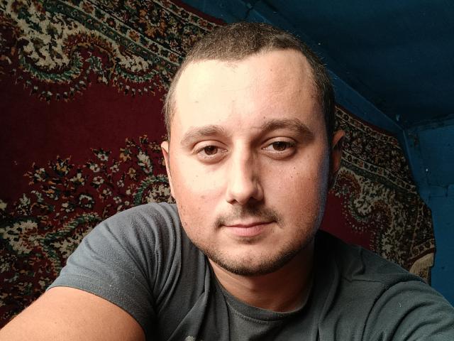 AdamBennie - Live porn &amp;amp; sex cam - 24563629