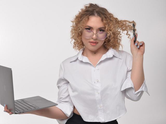 ArishkaLulu - Live porn &amp; sex cam - 24564249