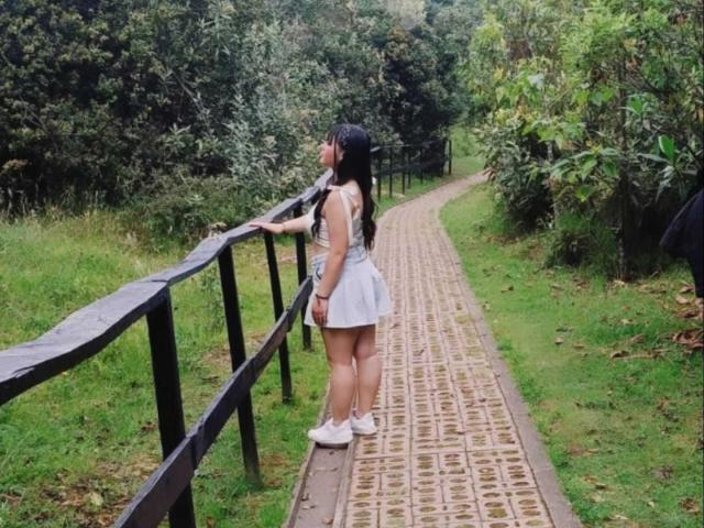 MiaRoots - Live porn &amp; sex cam - 24566957