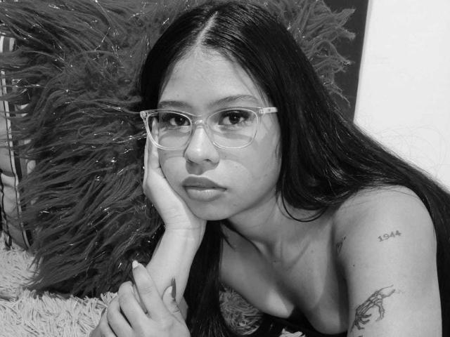 BiancaMayers - Live porn &amp; sex cam - 24567429