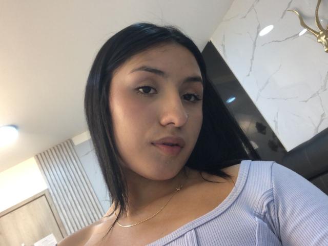 NickiClark - Live Sex Cam - 24568985