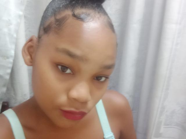 MissBloom - Camera khiêu dâm &amp; quyến rũ trực tiếp - 24570061