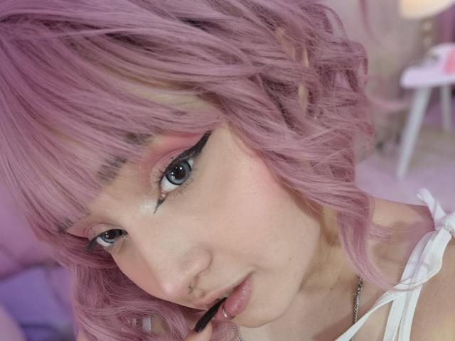 TracieLowe - Live Sex Cam - 24570201