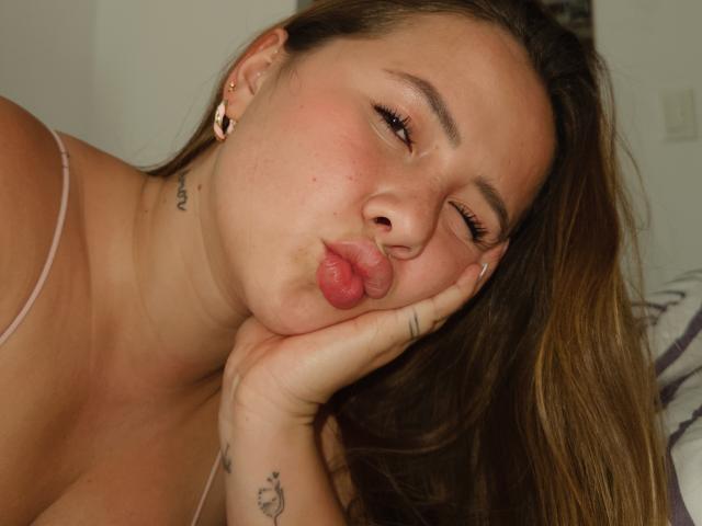 NatSorian - Live sex cam - 24574329