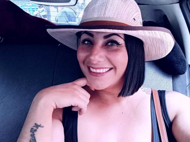 AngeleRoux - Live sex cam - 24574725