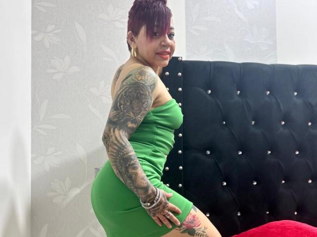 AntonellaStik - Camera khiêu dâm &amp; quyến rũ trực tiếp - 24576493