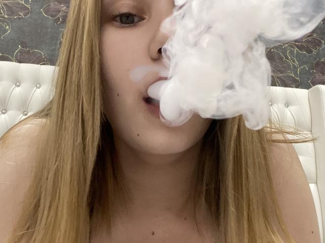 HotCaramells - Élő pornó és szexkamera - 24579597
