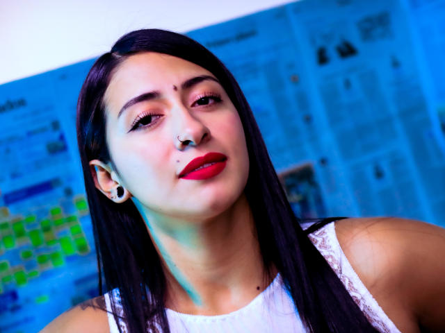 ZaraBeicker - Live sexe cam - 24580673