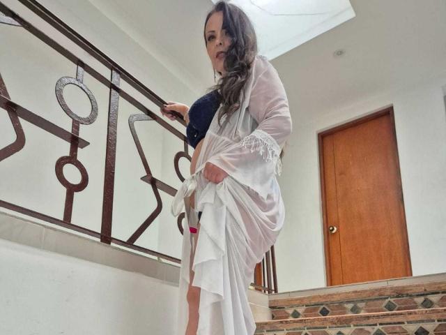 MelissaTheas - Live porn &amp; sex cam - 24580945