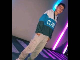 SalvadorGomez - Live porn &amp; sex cam - 24587905