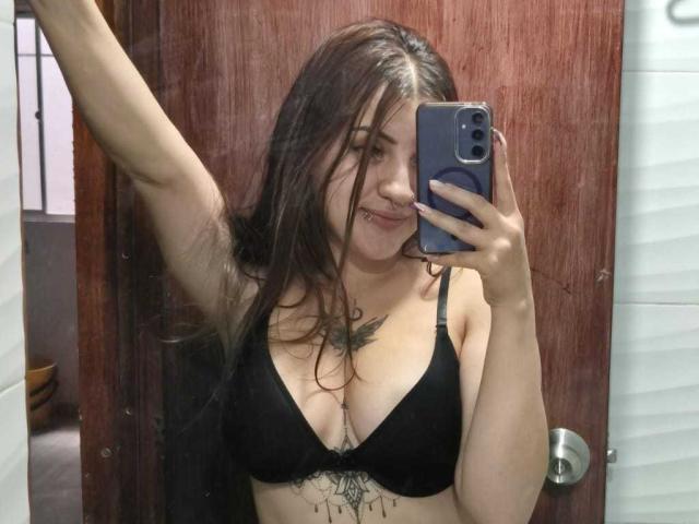 MaylinSanchez - Live porn &amp; sex cam - 24589857