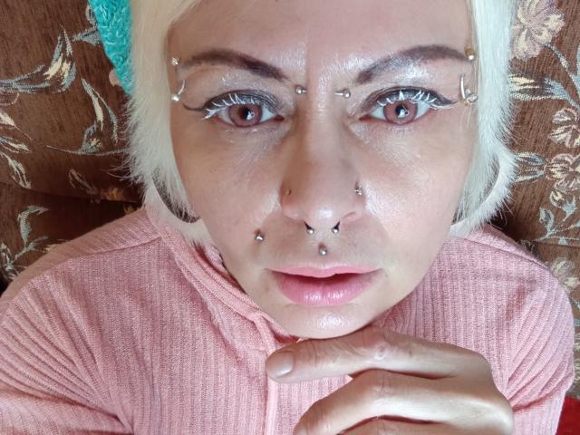 Icecandyshokolade - Live sex cam - 24590445