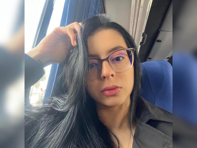 IsabellaJames - Porno na żywo i seks kamera - 24597101