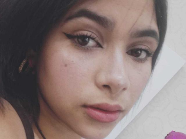 BritneyClark - Sexe cam en vivo - 24598225