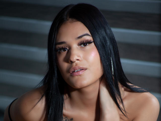 AliaCleark - Live porn &amp; sex cam - 24600193