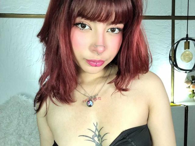 RoyalLuyury - сексуальная веб-камера в реальном времени - 24604901