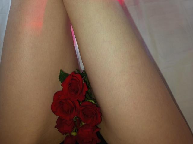 GentleKittiPlayMe - Live porn &amp; sex cam - 24608397