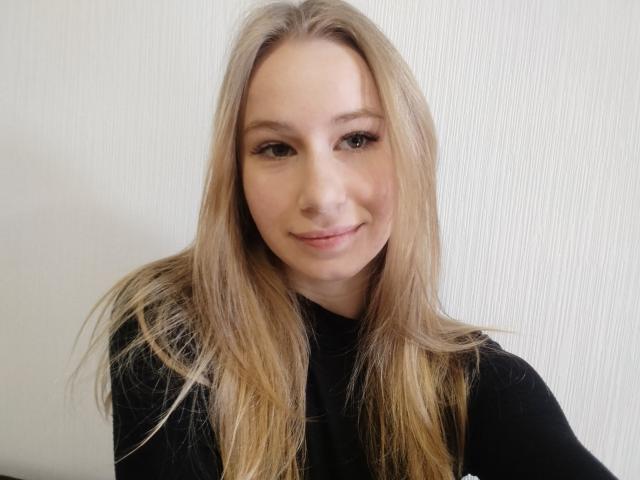 VikaWarmth - Live porn &amp; sex cam - 24610921