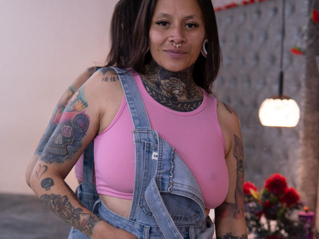 NikyHenao - Live porn &amp; sex cam - 24611057