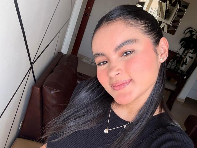 MiiaPalmer - פורנו בשידור חי ומצלמת סקס - 24616669