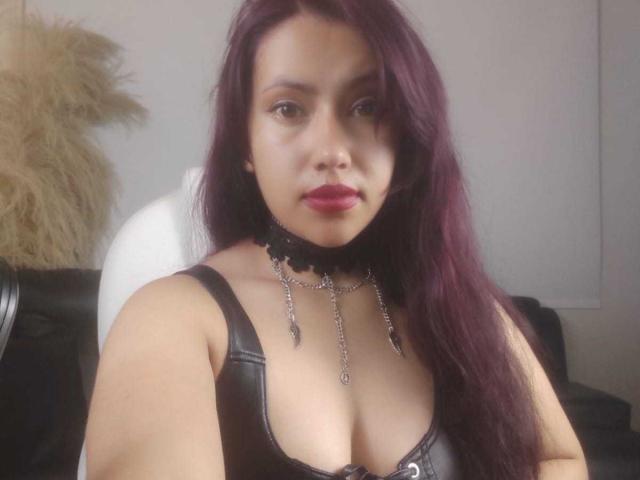 MariaMendozaI - Live sex cam - 24617173
