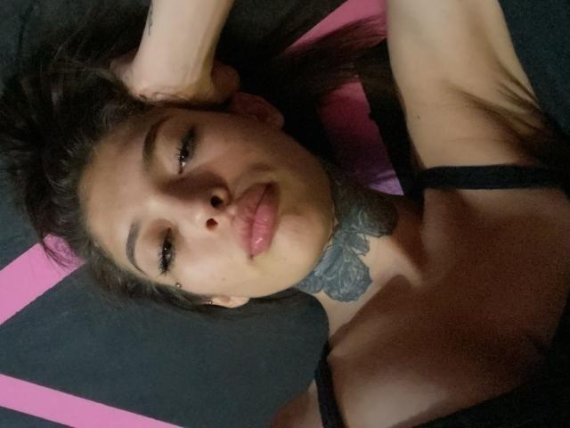 KatieSantana - Sexe cam en vivo - 24619145