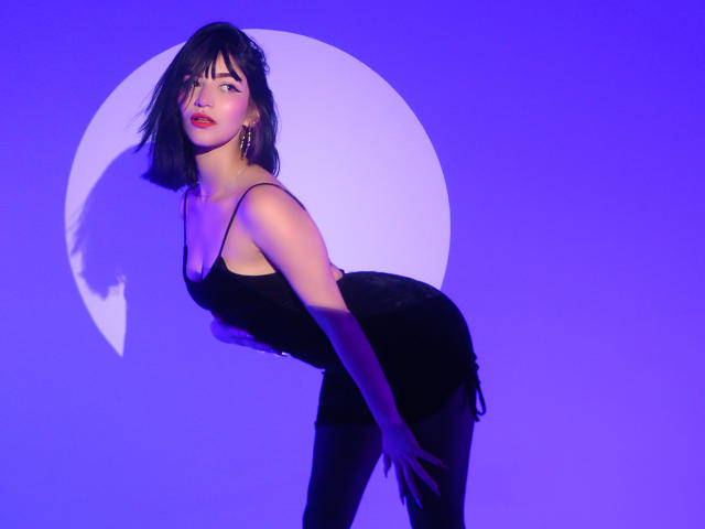 LindaWatsong - Live sex cam - 24619177