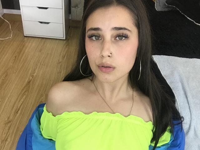 TiffanySilvye - Live porn &amp; sex cam - 24620057