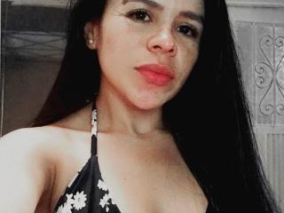 ViolettaRios - сексуальная веб-камера в реальном времени - 24621377